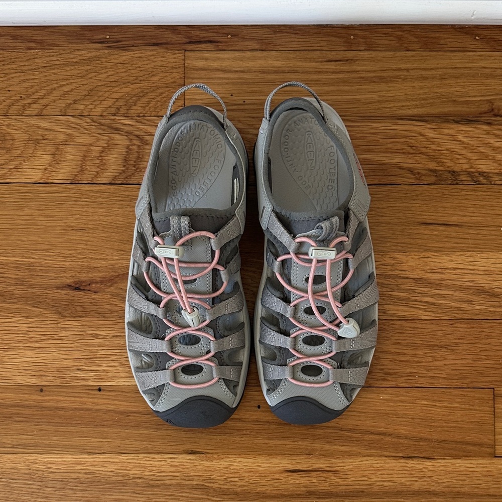 Keen Astoria West Gray and Pink Sandals